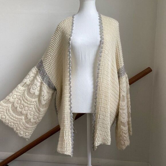 Anthropologie Boho Romantic‎ Knit Crochet Cardigan Sweater Oversized One Size - Picture 1 of 10